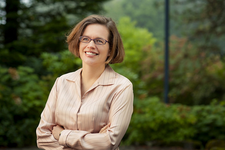    Associate Professor of Chemistry Anne Bentley 