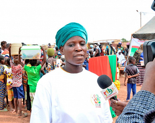 Interview of one recipient by the Radio Television of Burkina (RTB).