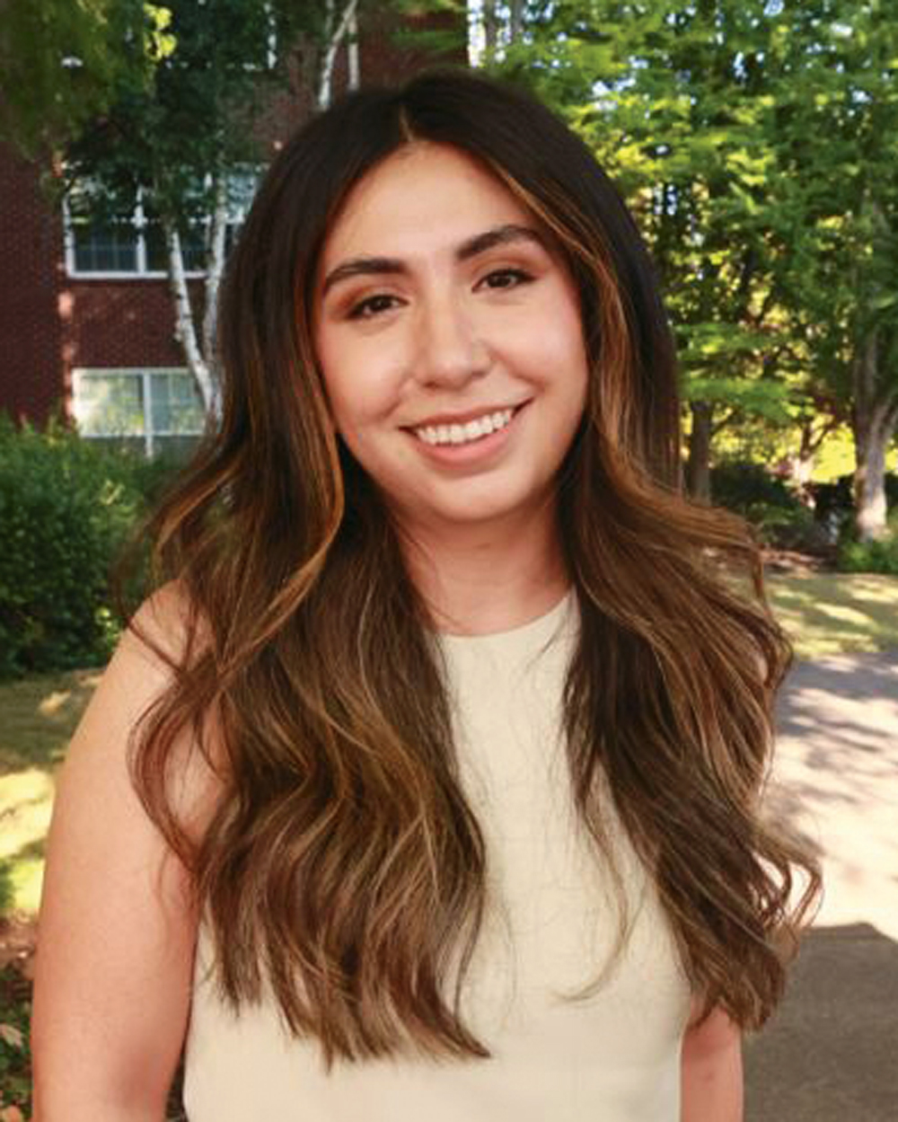 Alexa Cid Carrera BA '21, Oregon City, Oregon