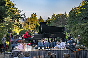 Hunter Noack performing IN A LANDSCAPE