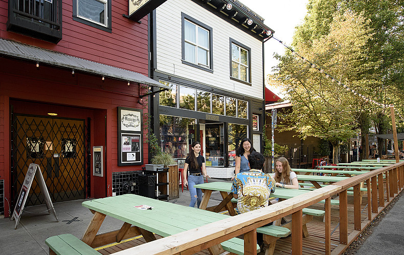 Mississippi Avenue is one of the best streets on the east side of the river to hang out, grab some food, and shop at local boutique stores.