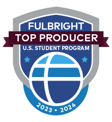 Blue Fulbright badge