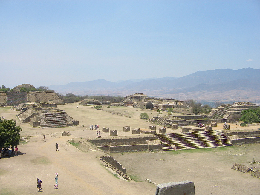 Students explored area ruins as part of the Oaxaca trip.